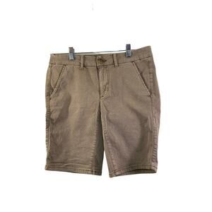AMERICAN EAGLE Women’s Beige Chino Bermuda Shorts / Size: 6